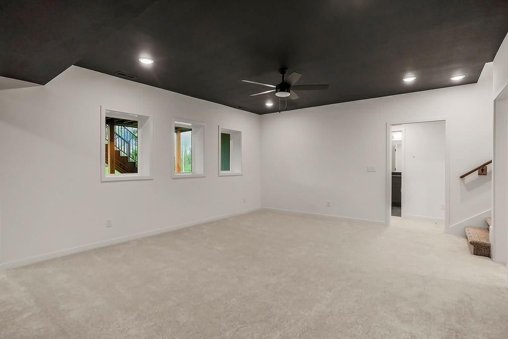 16506 S Loiret Street — photo 31