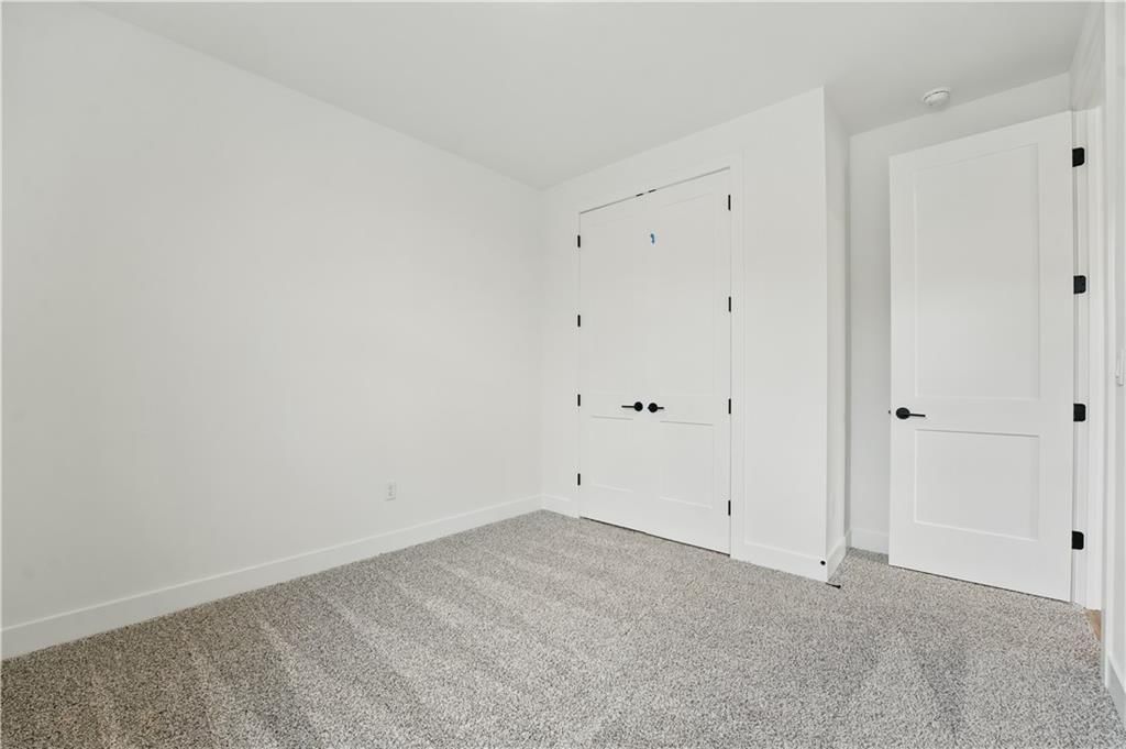 1432 N 162nd Terrace — photo 7