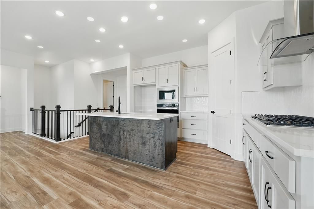 1432 N 162nd Terrace — photo 10