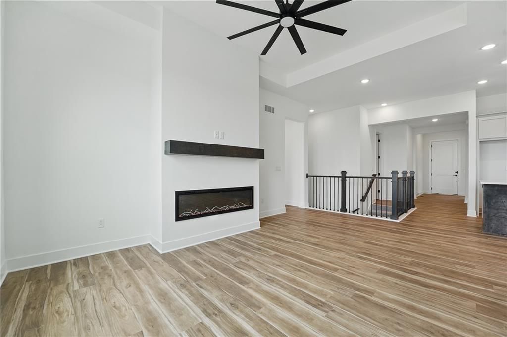 1432 N 162nd Terrace — photo 16