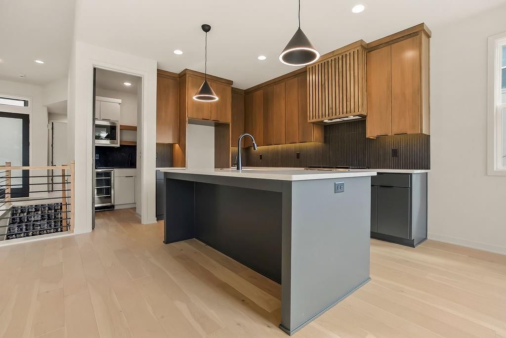 15665 W 165th Street — photo 12