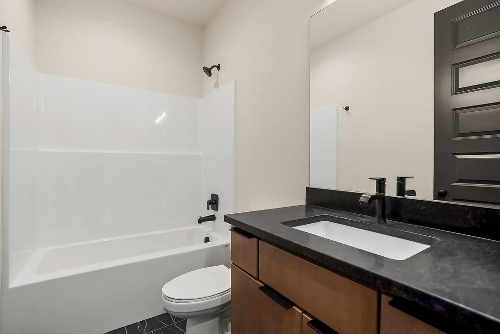15665 W 165th Street — photo 34