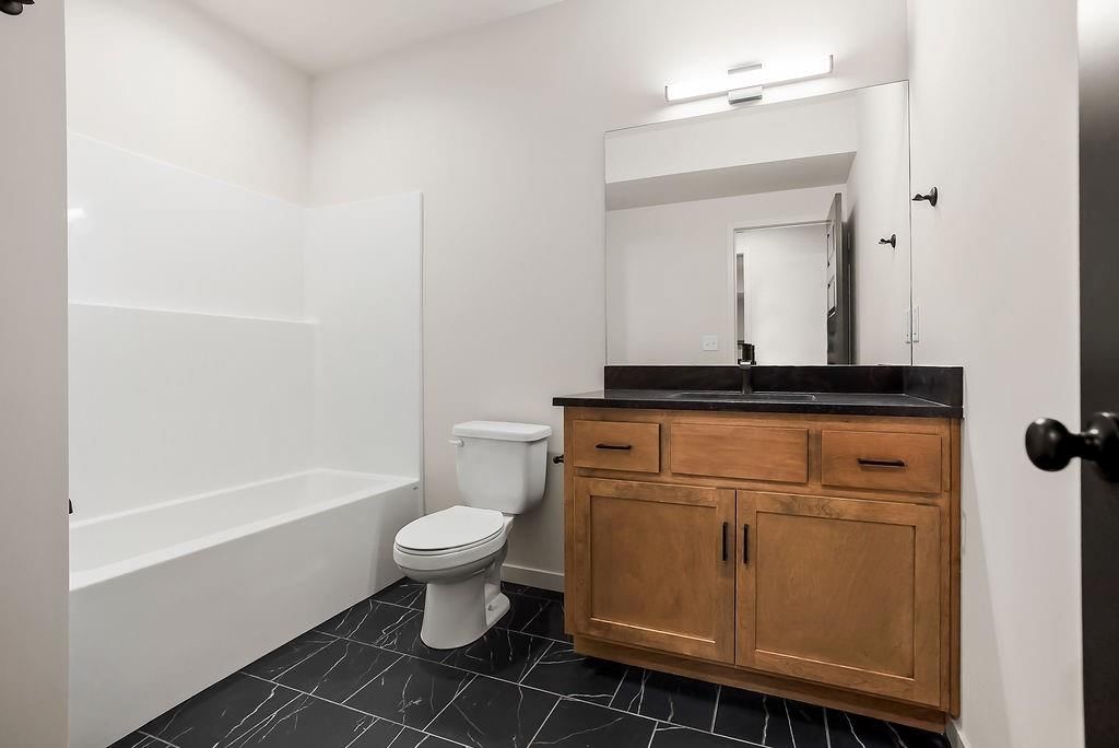 15665 W 165th Street — photo 38