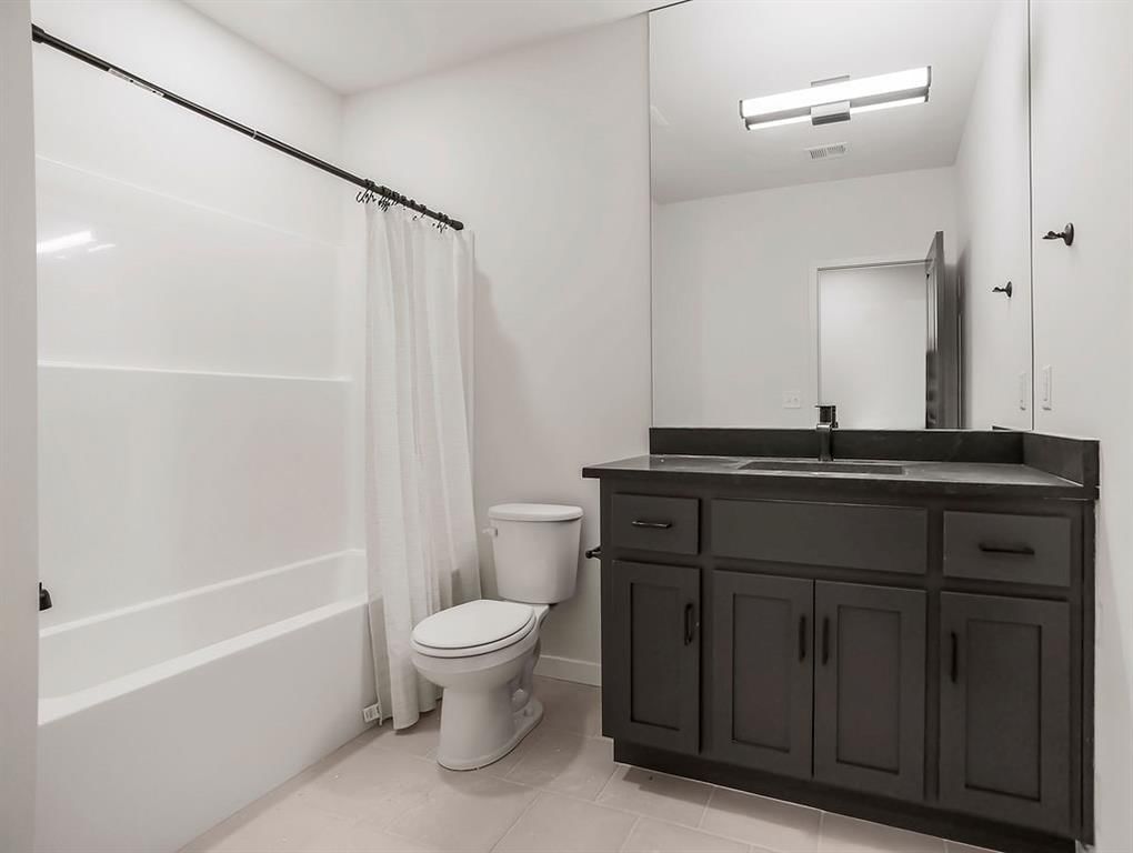 15665 W 165th Street — photo 72