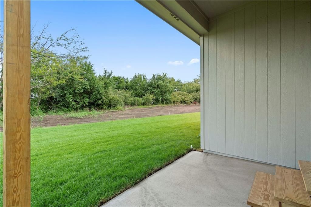 1565 Grayhawk Drive — photo 17