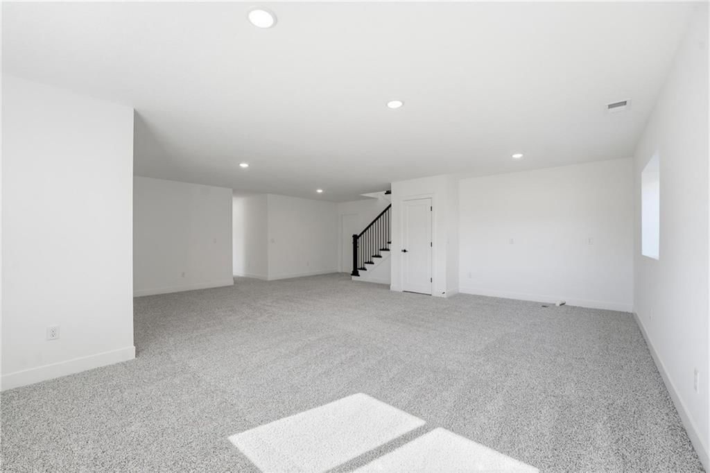 1599 Grayhawk Drive — photo 32
