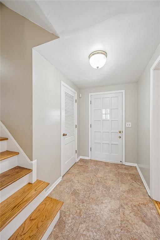 10928 W 91ST Street — photo 4