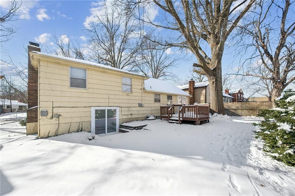 10928 W 91ST Street — photo 33