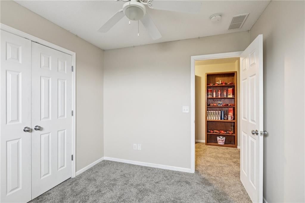 1302 SW 4th Street — photo 26
