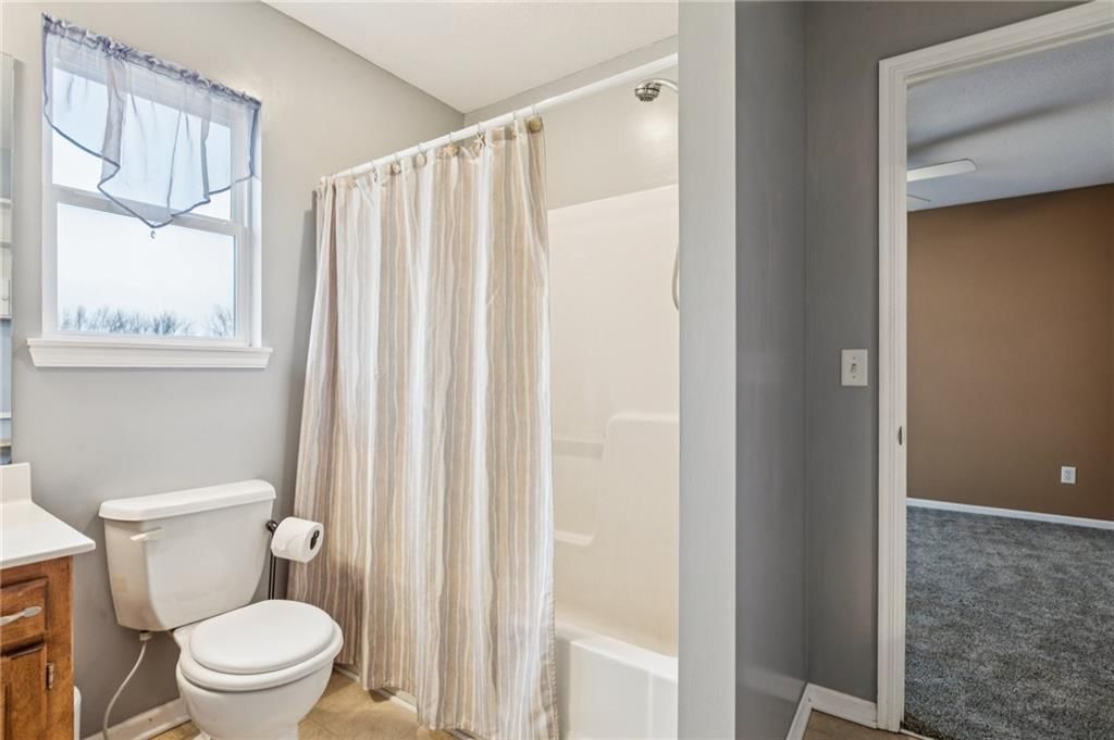 1302 SW 4th Street — photo 30