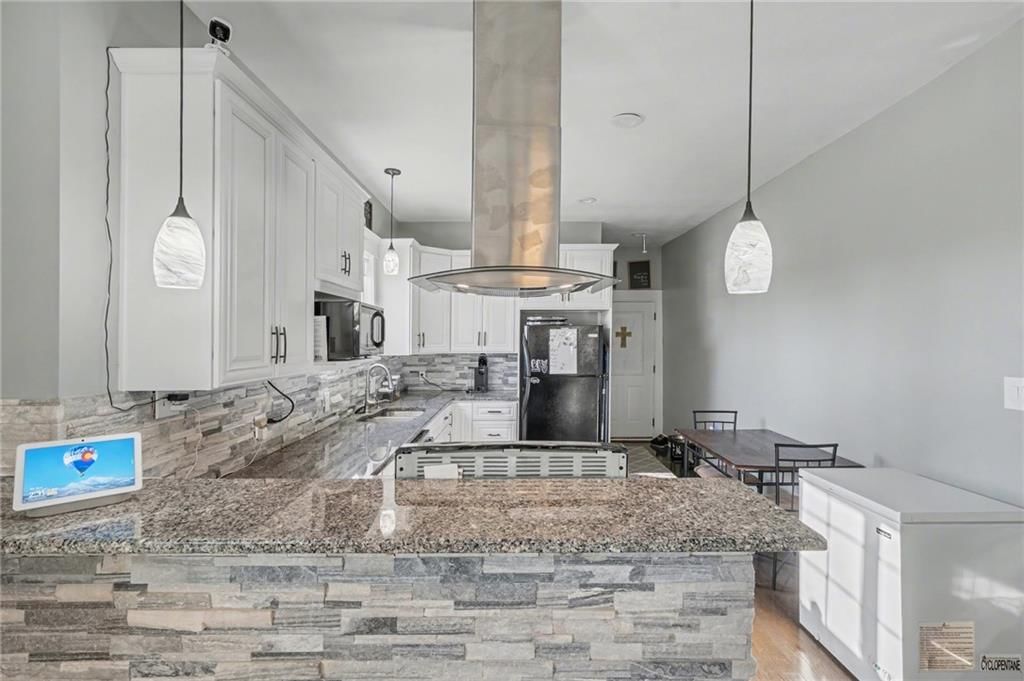 120 S Valley Street — photo 12