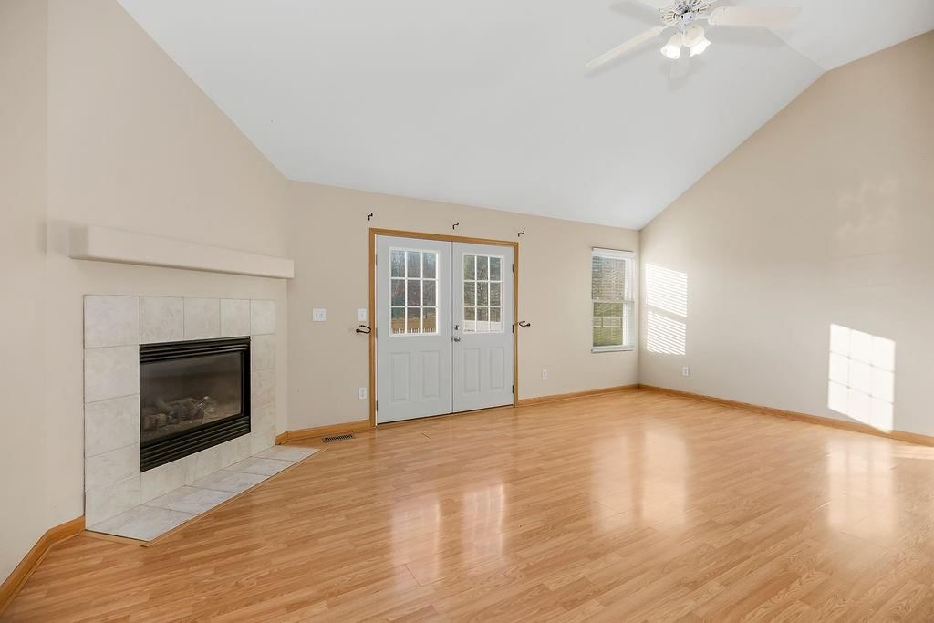 1003 Madelyn Drive — photo 4