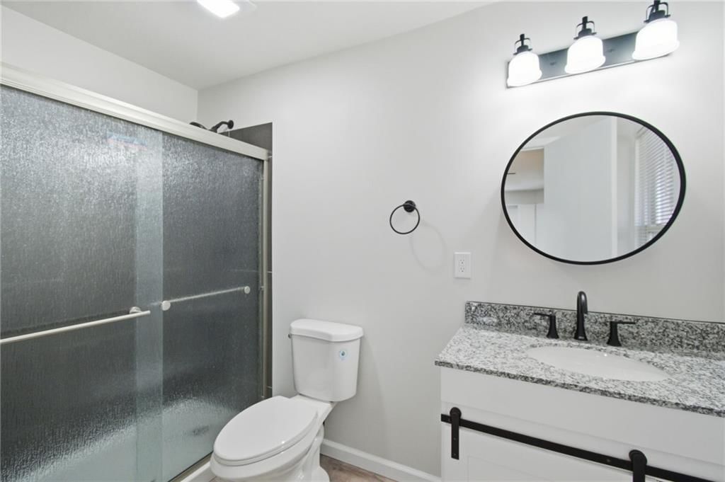 5357 N Bennington Avenue — photo 15