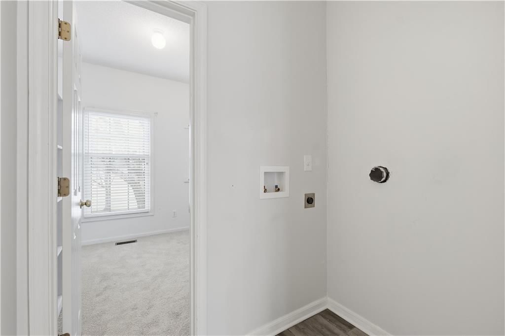 14213 Parkhill Street — photo 27