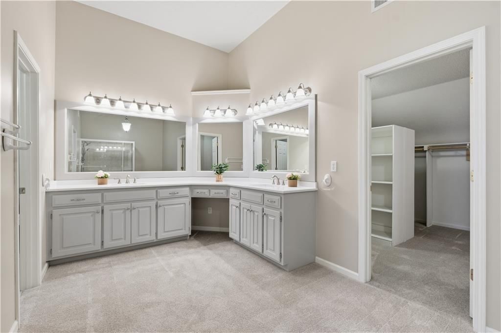 14213 Parkhill Street — photo 29