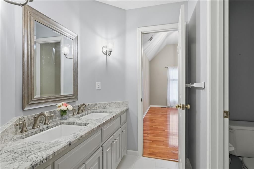 14213 Parkhill Street — photo 33