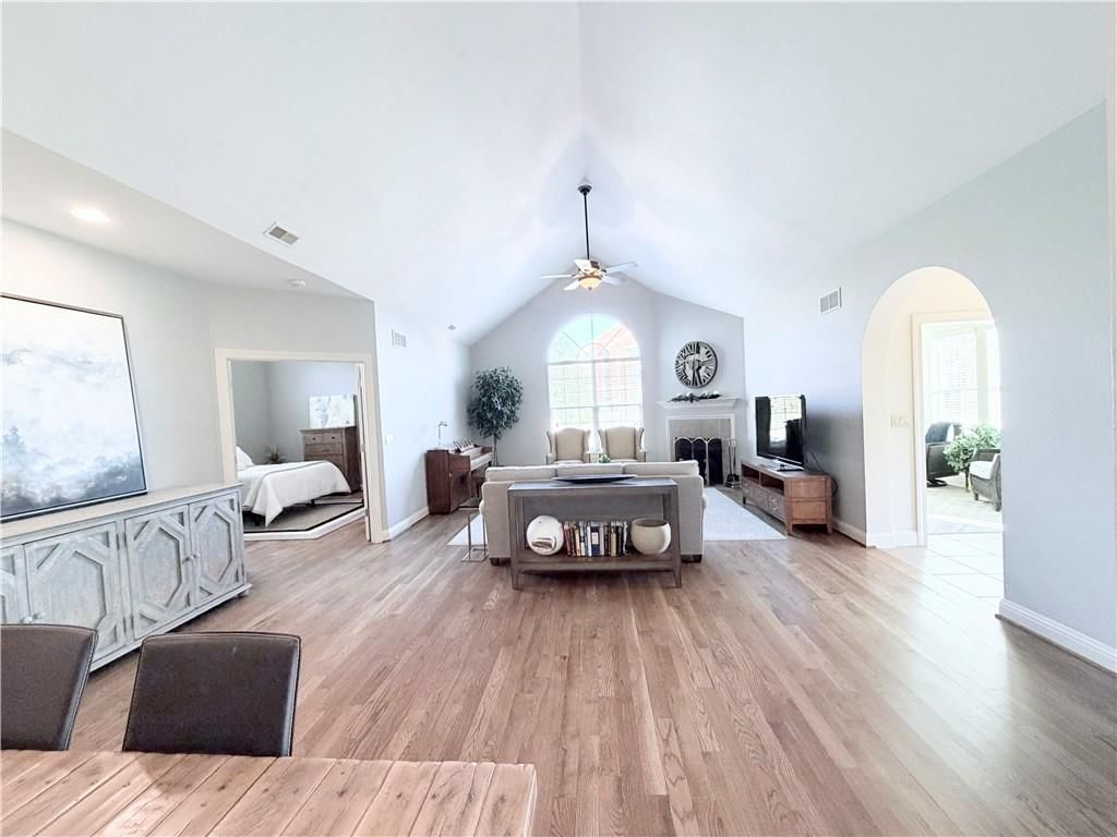 13160 Goodman Street — photo 9