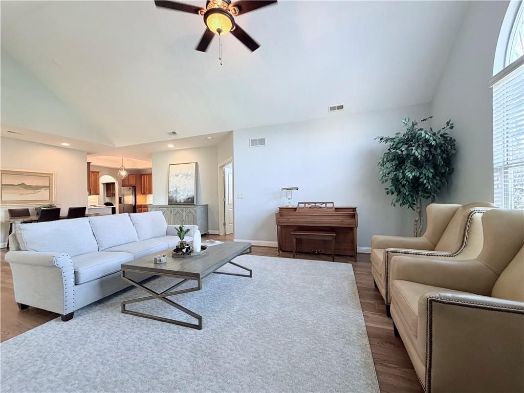 13160 Goodman Street — photo 10