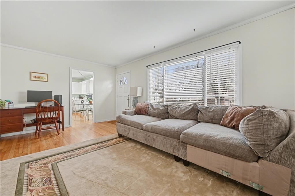 5440 Cedar Street — photo 3