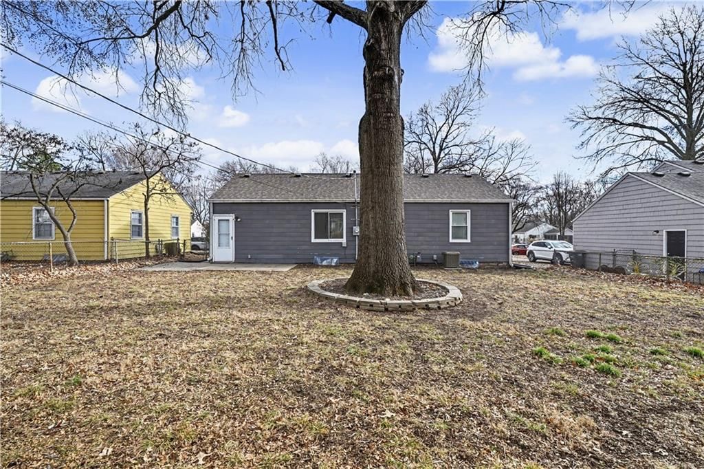 5440 Cedar Street — photo 20