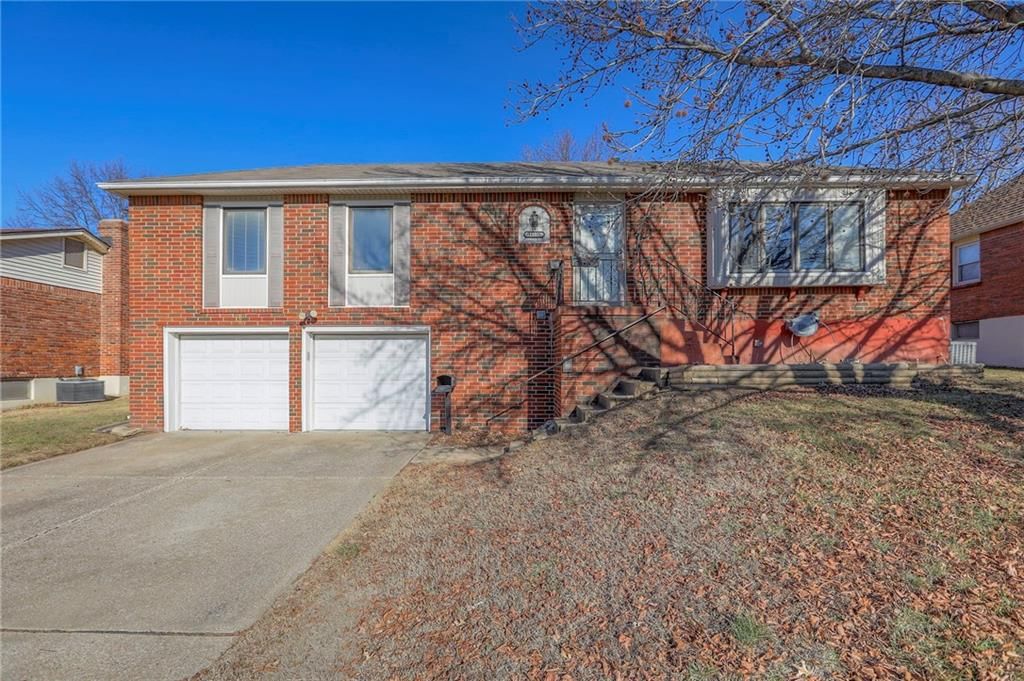 16100 E 41st Street S, Independence, MO