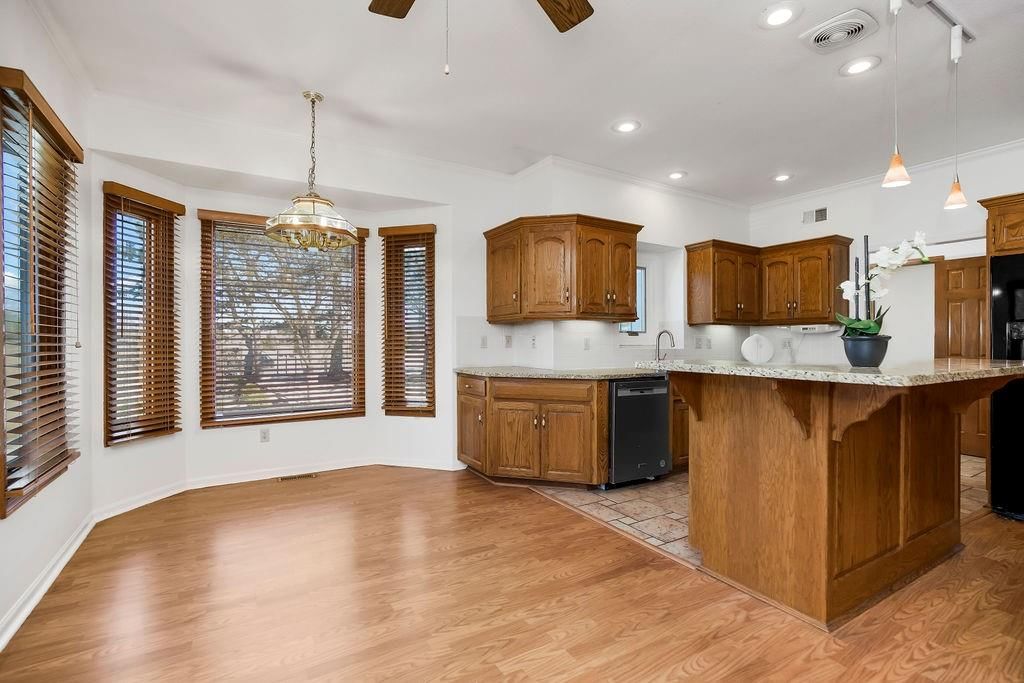 12210 Birch Street — photo 6