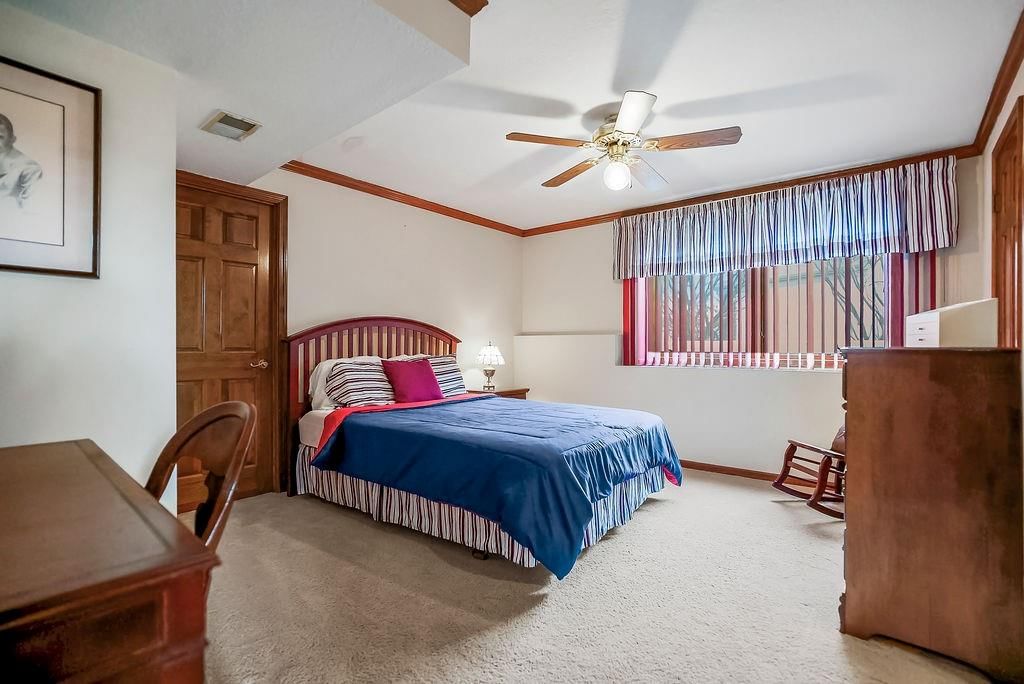 12210 Birch Street — photo 26