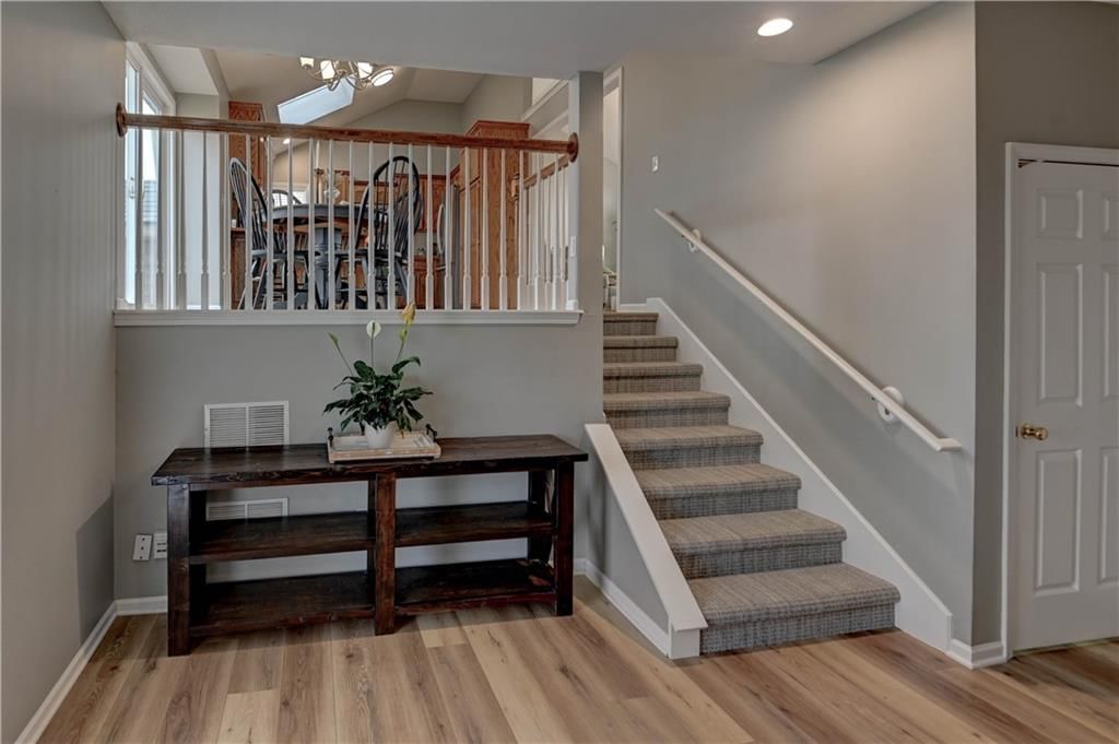 8716 N Paris Avenue — photo 29