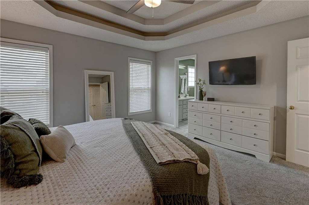 8716 N Paris Avenue — photo 34