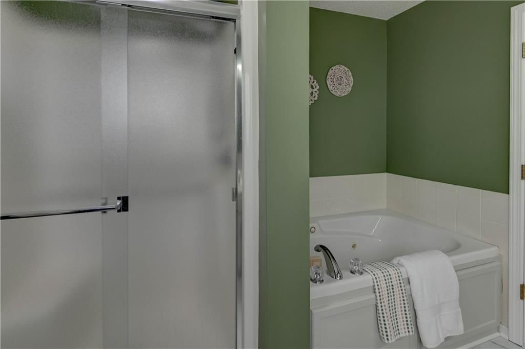 8716 N Paris Avenue — photo 36