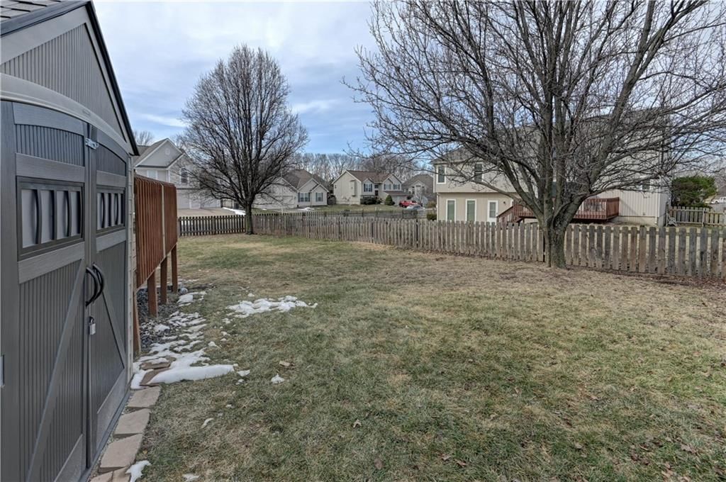 8716 N Paris Avenue — photo 52