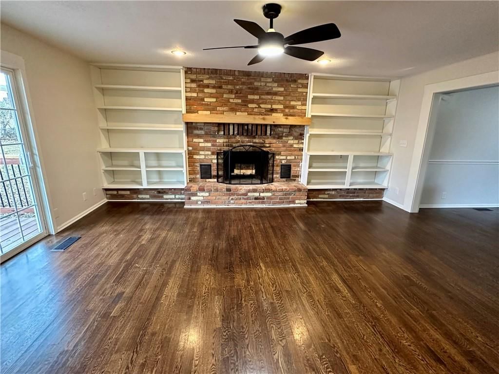 406 Melrose Street — photo 10