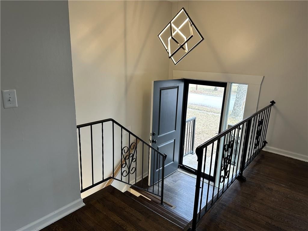 406 Melrose Street — photo 13