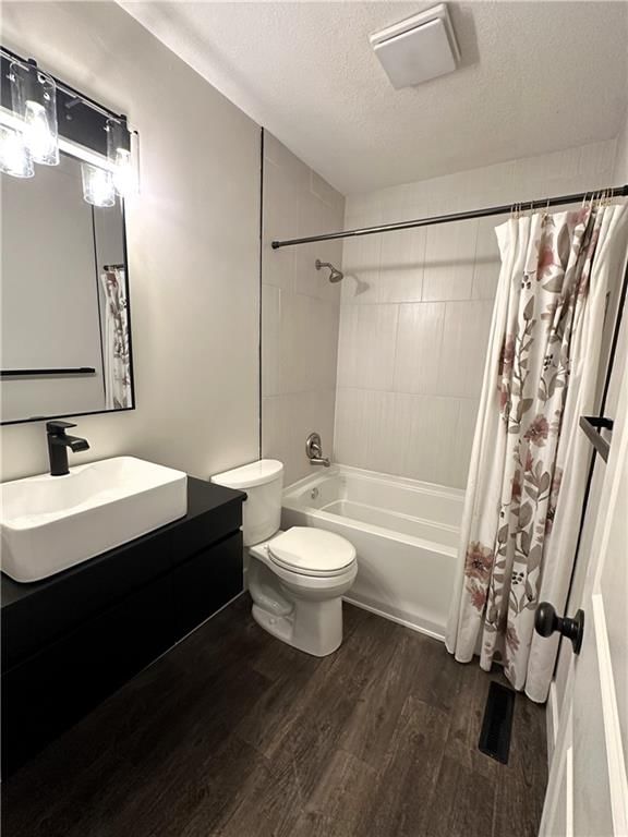406 Melrose Street — photo 23