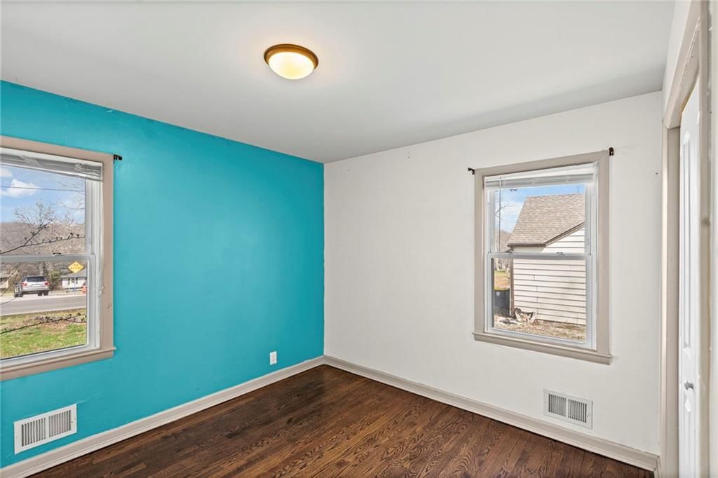 7909 E 99th Street — photo 11