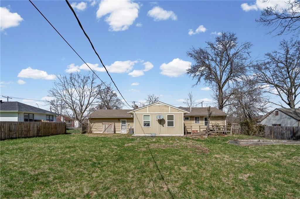 7909 E 99th Street — photo 37