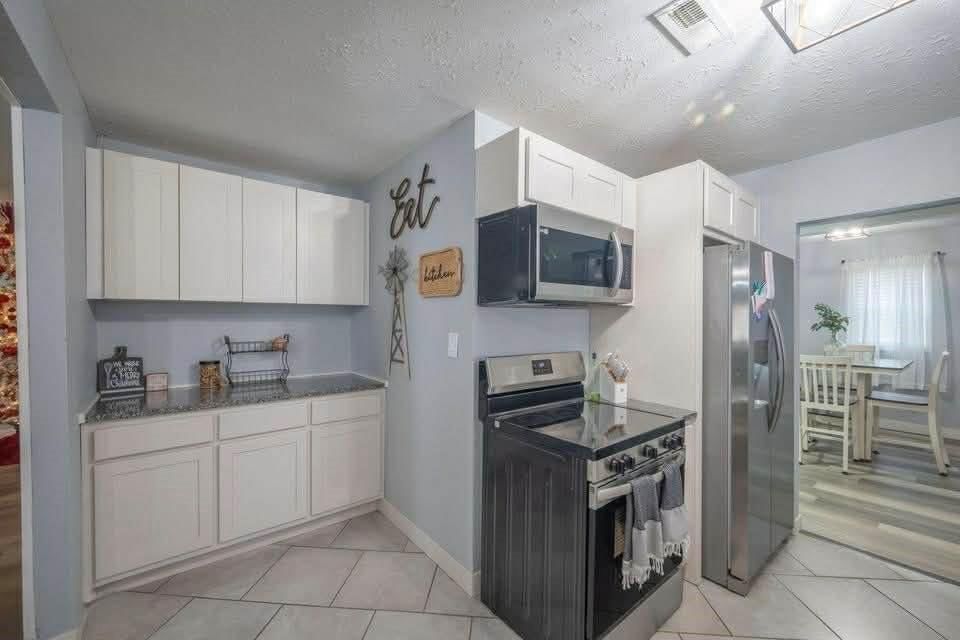 3970 Lawton Road — photo 9
