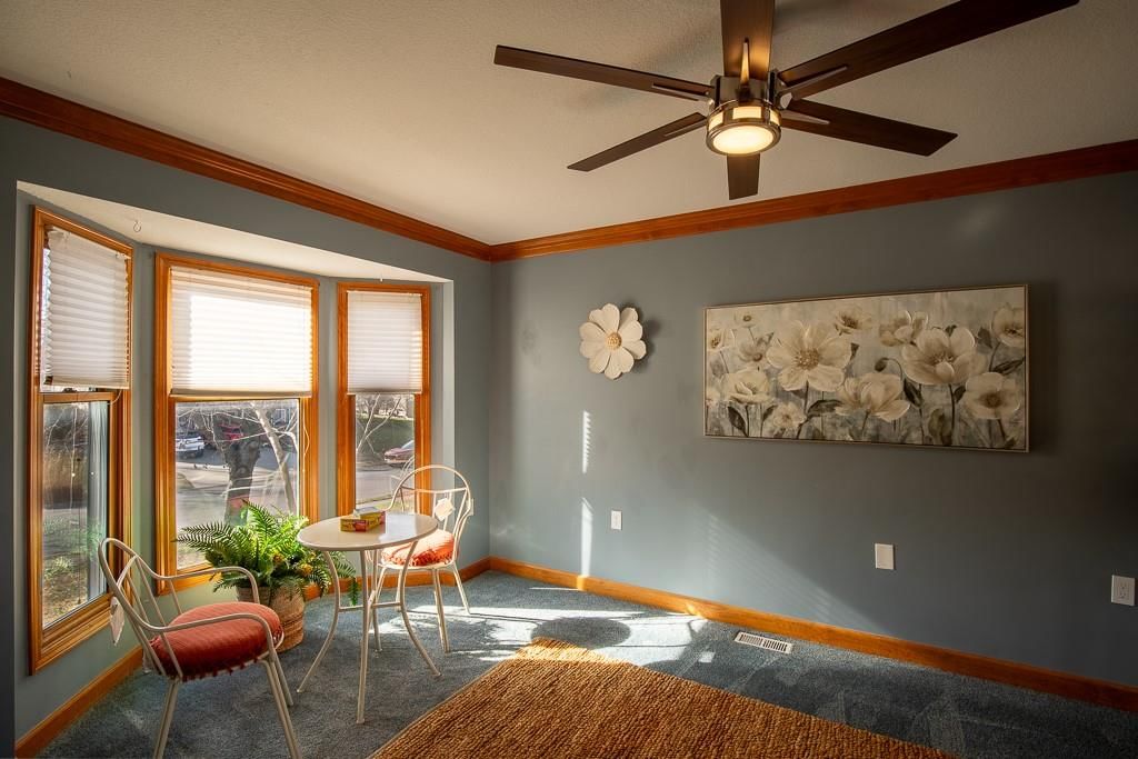2407 S Harding Street — photo 9