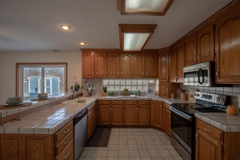 2407 S Harding Street — photo 21
