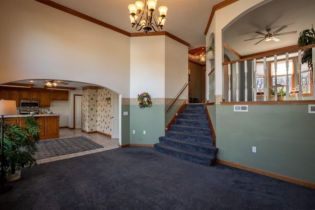 2407 S Harding Street — photo 31