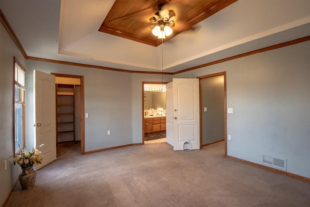 2407 S Harding Street — photo 36