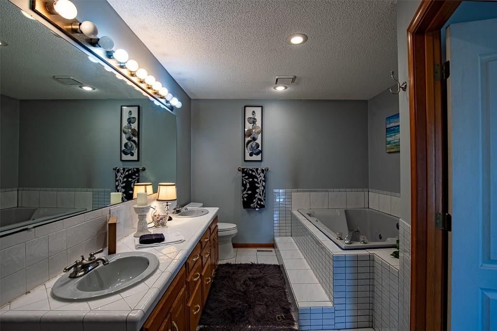 2407 S Harding Street — photo 40