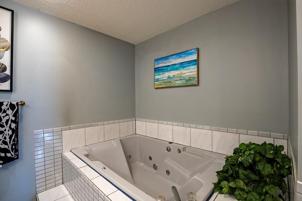 2407 S Harding Street — photo 43