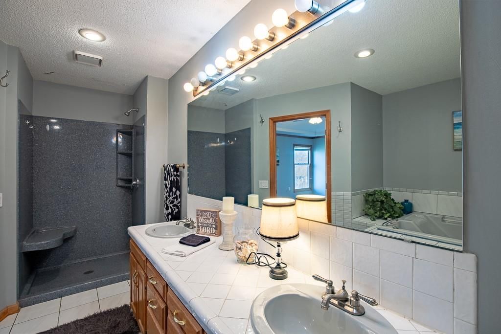 2407 S Harding Street — photo 44