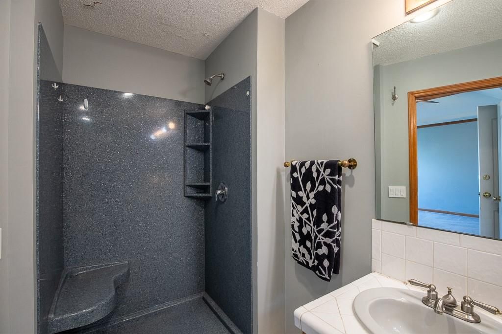 2407 S Harding Street — photo 45