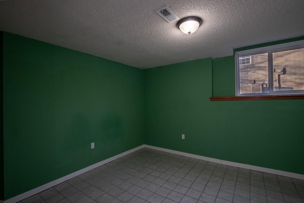 2407 S Harding Street — photo 60