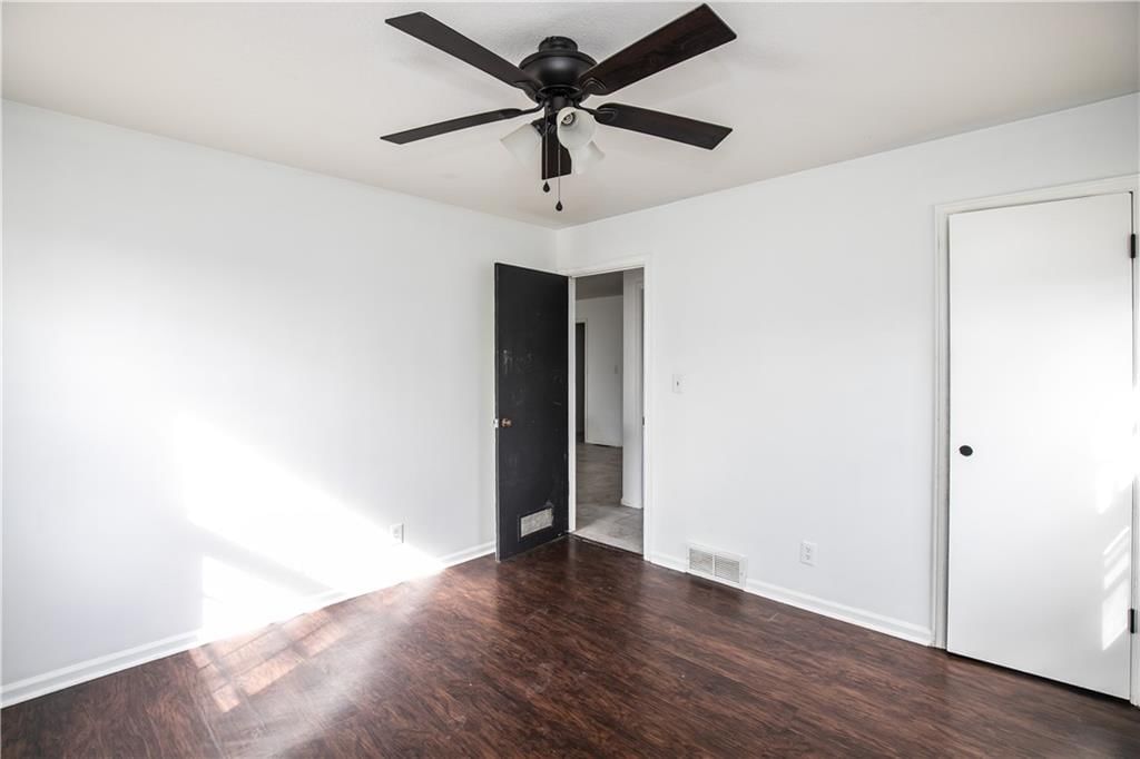 4001 NE 50th Street — photo 15