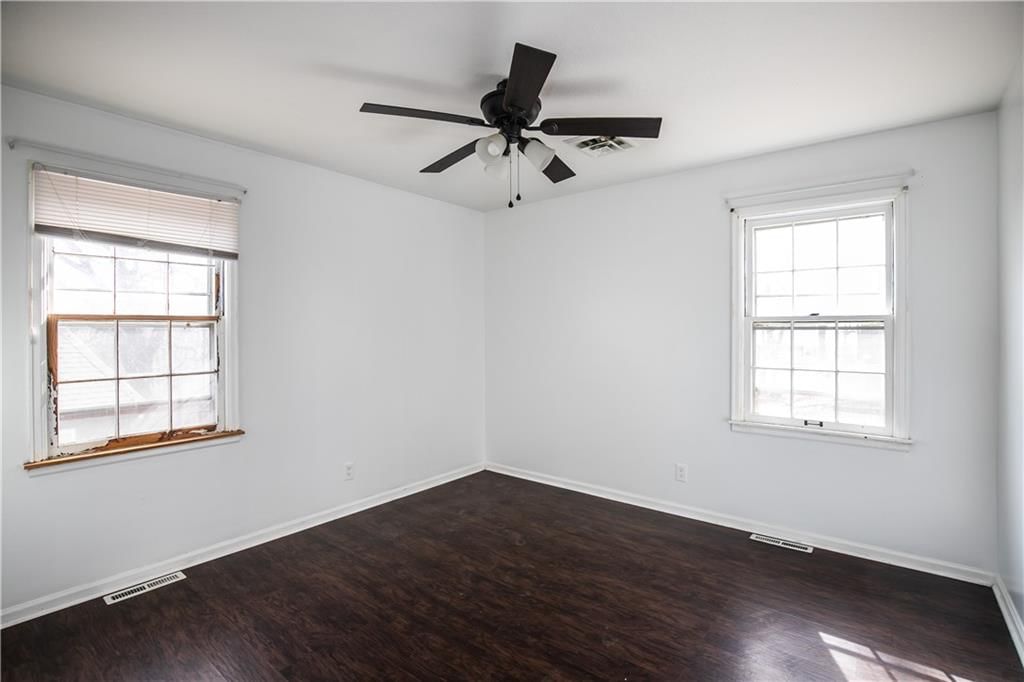 4001 NE 50th Street — photo 17