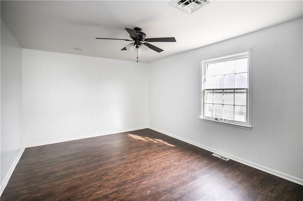 4001 NE 50th Street — photo 18