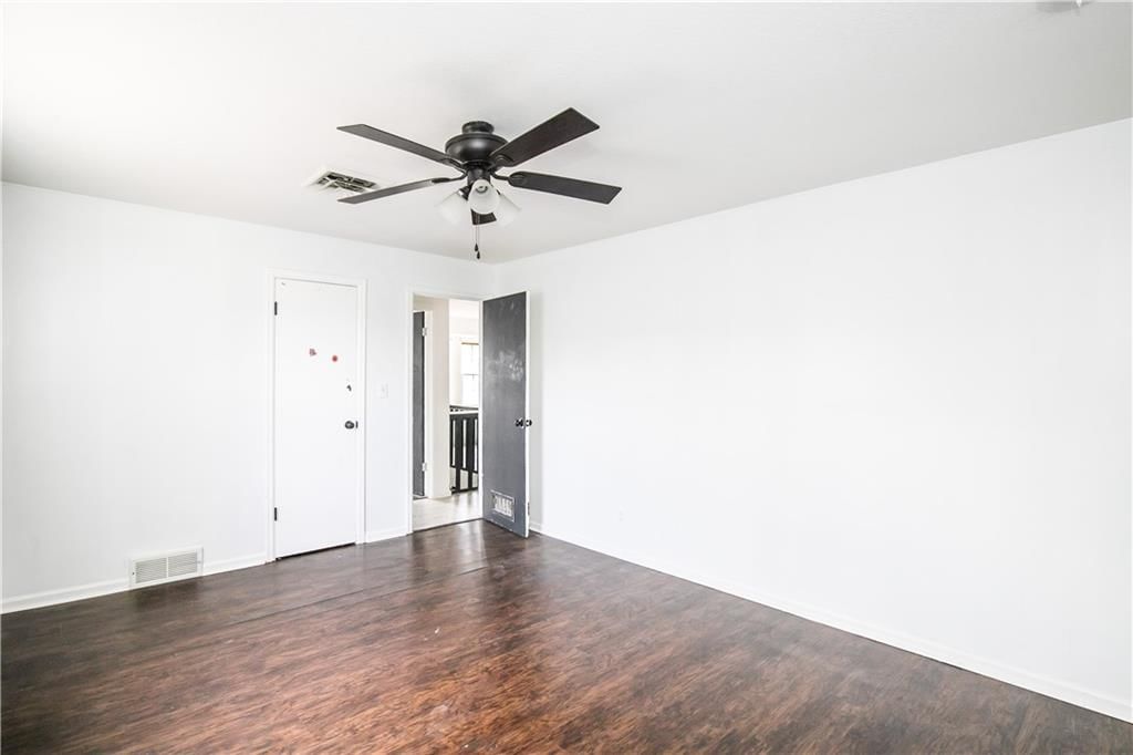 4001 NE 50th Street — photo 19